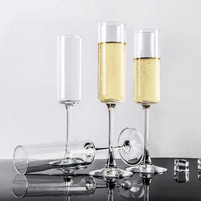 Elegant Champagne Flute Glasses | Long Stem Tall Glassware for Wine - 250ml